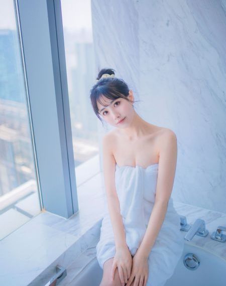 亚洲婷婷av_在线播放高清