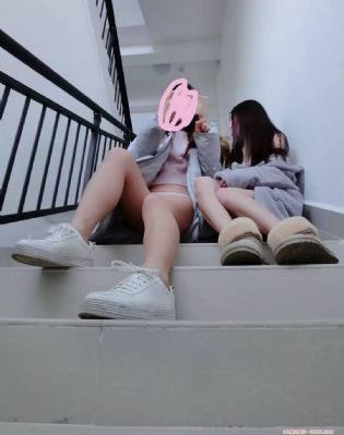 十九岁大学生课余生活_高清影视在线观看