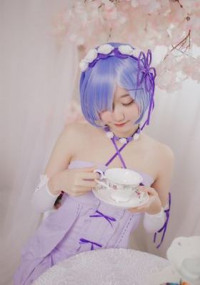 解开女同学胸罩吃奶视频_DVD完整版观看